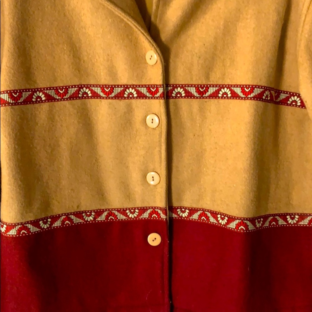 Cute Jacket - Picture 2 of 2